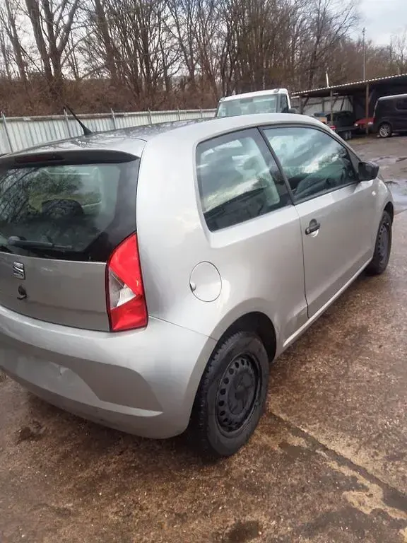 Gebraucht Seat Mii 60 PS (44 kW) 2017 Silber Kleinwagen
