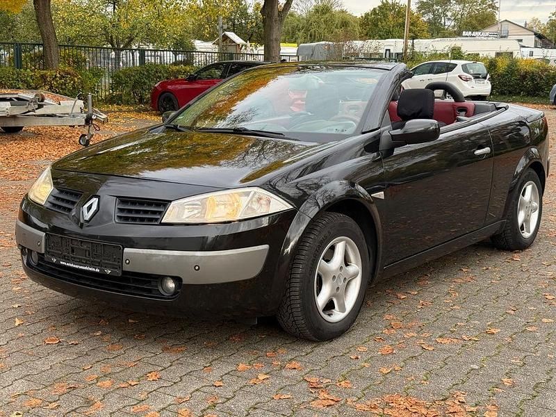 Schwarz Gebraucht 2005 Renault Mégane Cabriolet Dynamique Cabrio | 1.890 € (Etwas zu teuer) - Bild 1/4