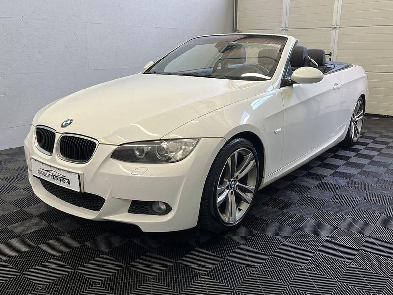 Alpinweiss iii Gebraucht 2007 BMW 320 Cabriolet M Sport Cabrio | 11.460 € (Etwas zu teuer) - Bild 1/4