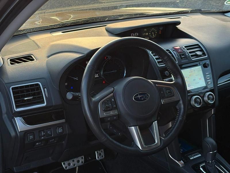 Gebraucht Subaru Forester Premium 147 PS (108 kW) 2018 Beige SUV