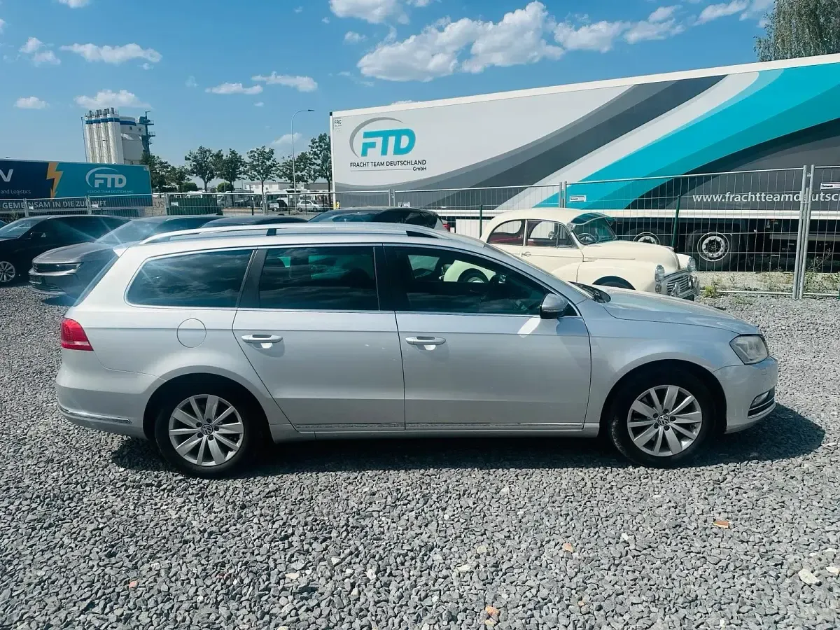 Gebraucht VW Passat 160 PS (117 kW) 2013 Silber Kombi