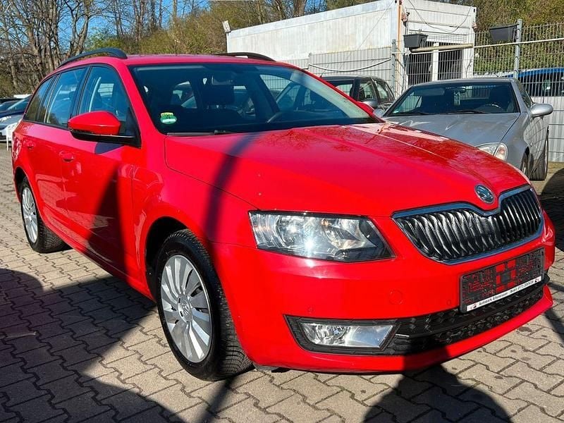 Gebraucht Skoda Octavia Ambition 105 PS (77 kW) 2013 Rot Kombi