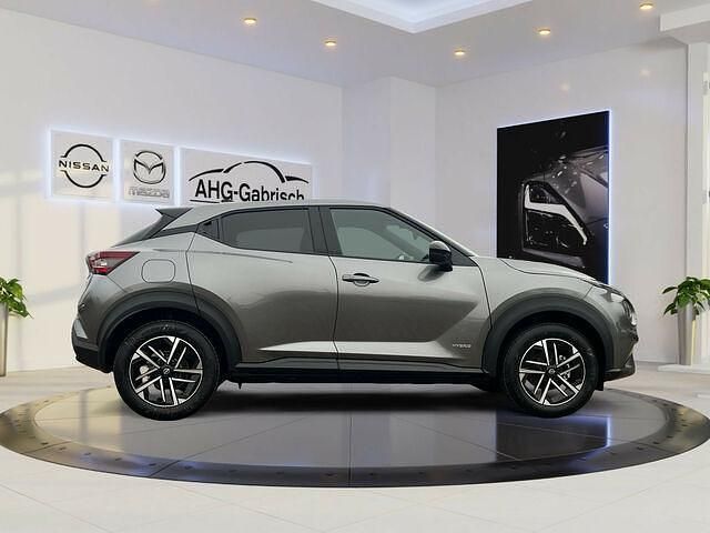 Gebraucht Nissan Juke N-Connecta 117 PS (86 kW) 2022 Grau SUV