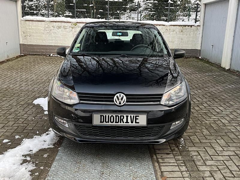 Gebraucht VW Polo 69 PS (50 kW) 2010 Schwarz Kleinwagen