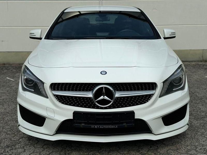 Weiß Gebraucht 2013 Mercedes CLA250 AMG line Limousine | 14.900 € (Fairer Preis) - Bild 1/4