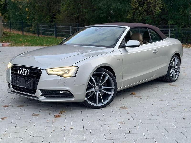 Silber Gebraucht 2015 Audi A5 Cabriolet Comfort Cabrio | 11.990 € (Guter Preis) - Bild 1/4