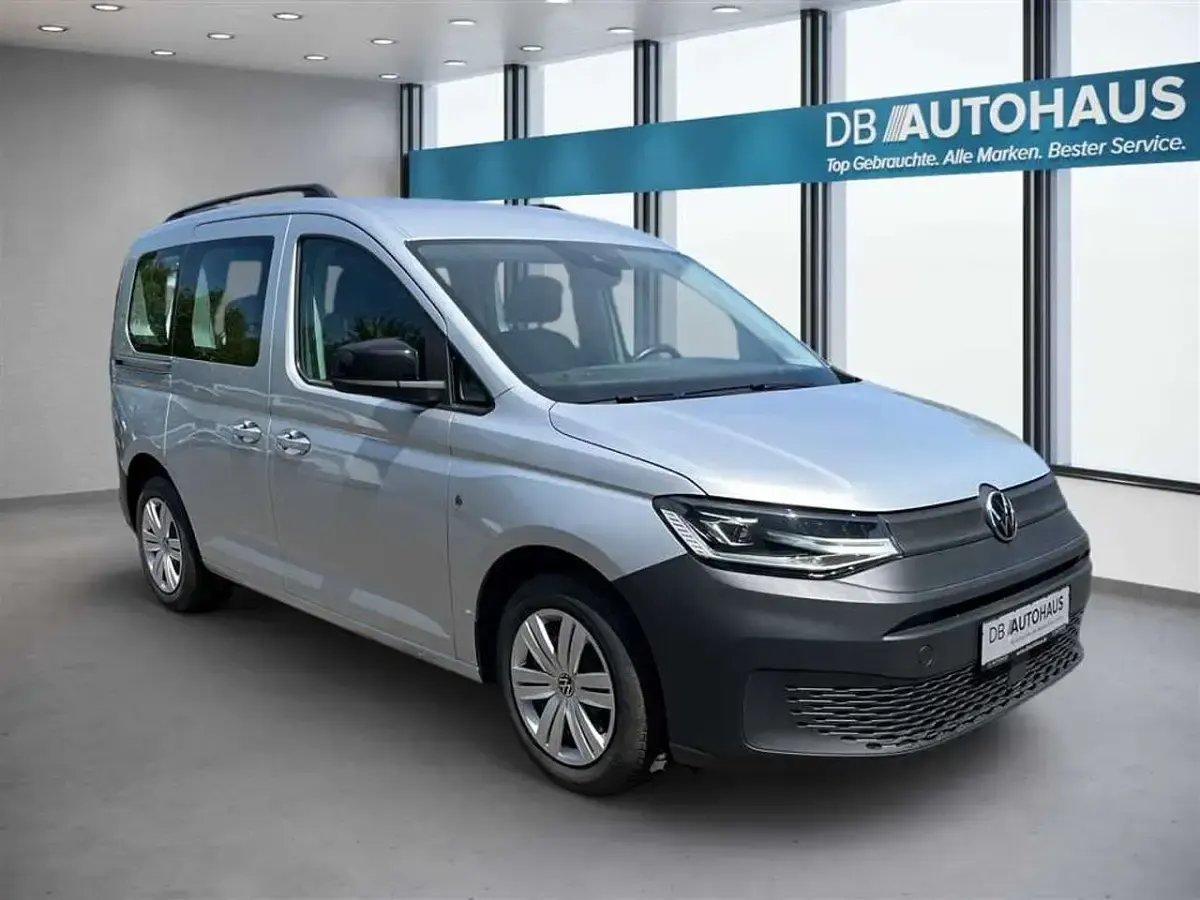 Gebraucht VW Caddy 122 PS (89 kW) 2023 Silber Van / Kleinbus