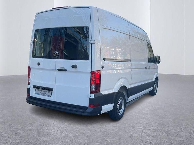 Gebraucht VW Crafter 140 PS (102 kW) 2024 Candyweiß Van