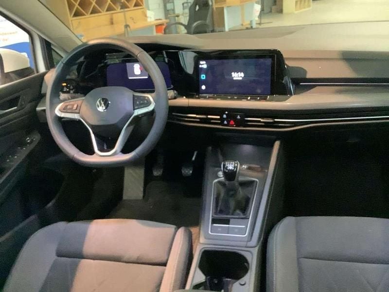 Gebraucht VW Golf VII Style 150 PS (110 kW) 2020 Weiß Limousine