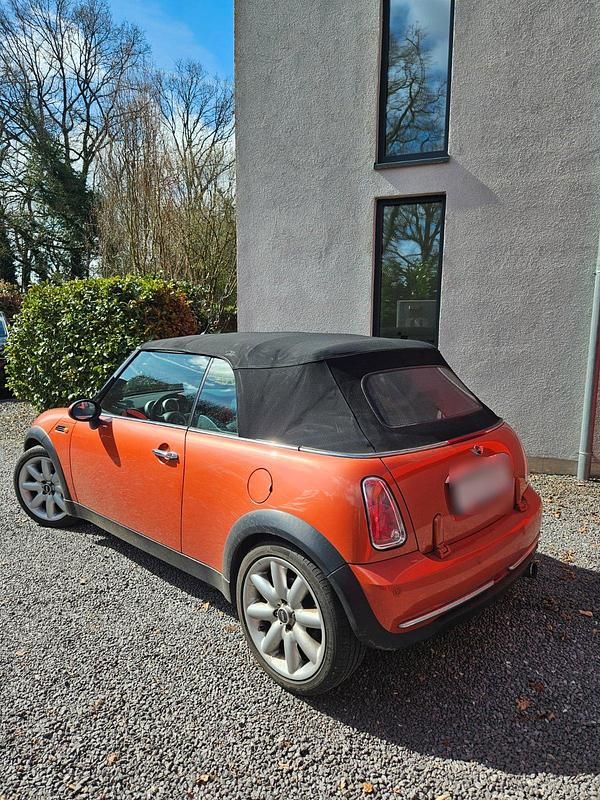 Gebraucht Mini Cooper Cabriolet 115 PS (84 kW) 2004 Orange Cabrio