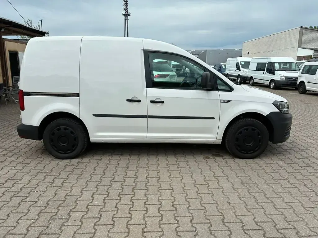 Gebraucht VW Caddy 102 PS (75 kW) 2015 Weiß Van / Kleinbus