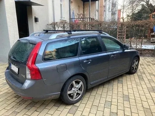 Gebraucht Volvo V50 Business Edition 115 PS (84 kW) 2012 Grau Kombi