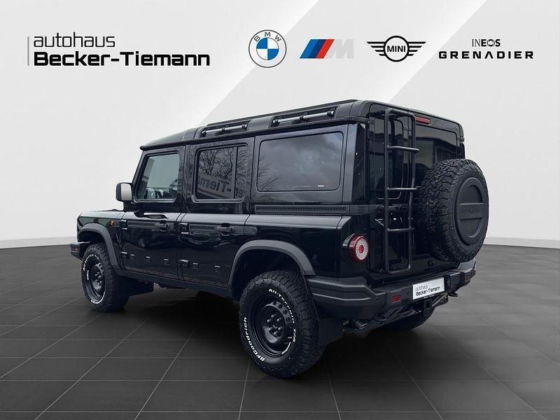 Neu Ineos Grenadier 249 PS (183 kW) 2025 Inky black Kombi