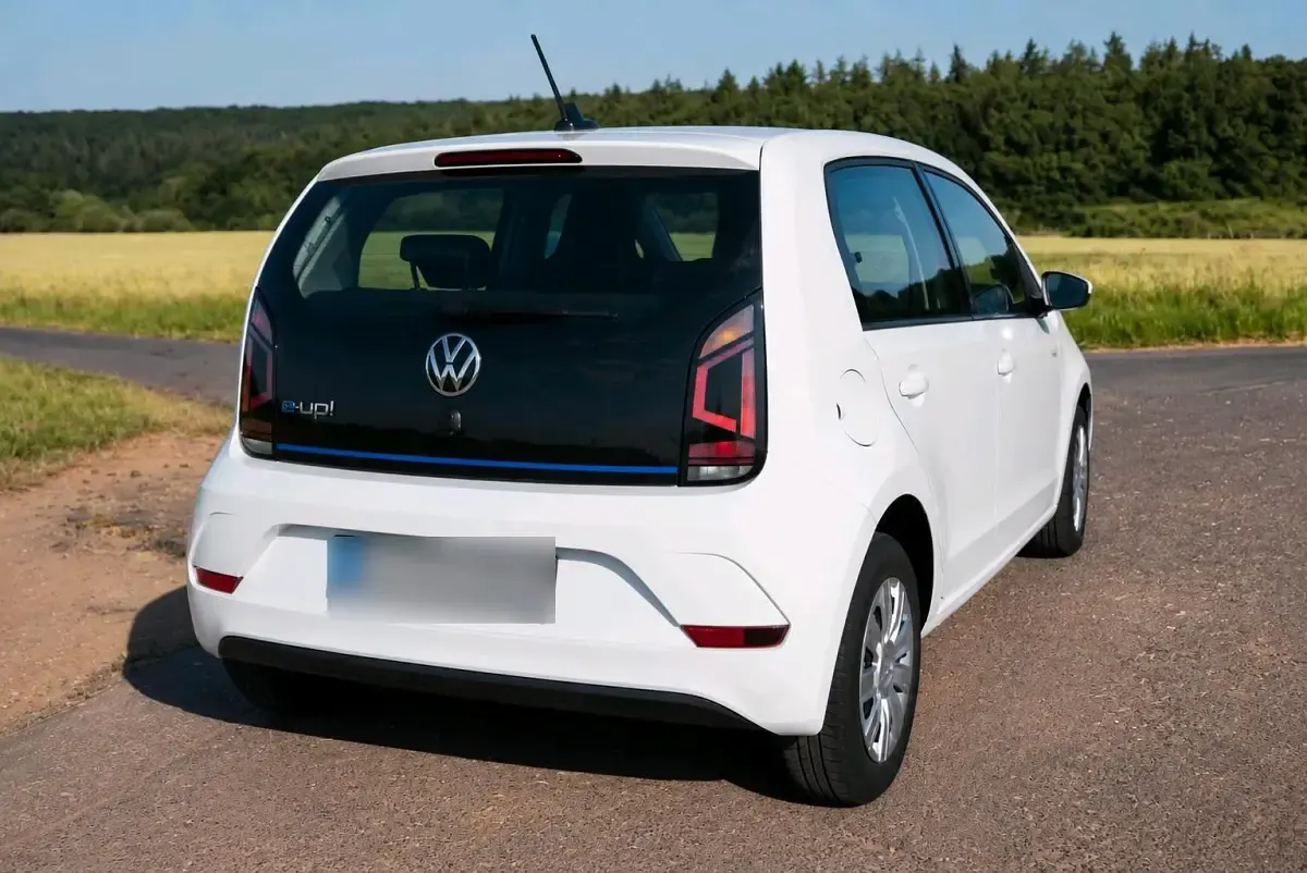 Gebraucht VW e-up! 61 kW (83 PS) 2020 Weiß Kleinwagen