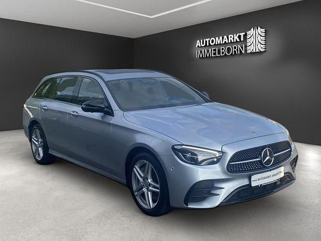 Silber Gebraucht 2021 Mercedes E300 AMG Kombi | 37.890 € (Fairer Preis) - Bild 1/4