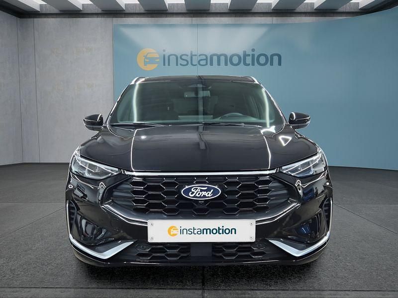 Gebraucht Ford Kuga ST-Line X 186 PS (136 kW) 2024 Schwarz SUV