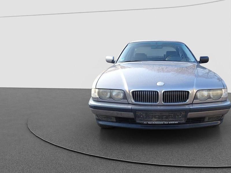 Gebraucht BMW 728 193 PS (141 kW) 1999 Grau Limousine