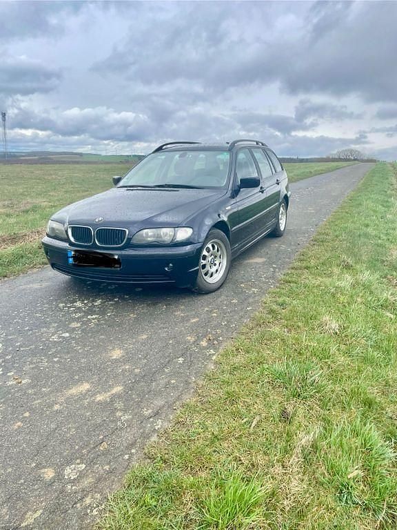 Gebraucht BMW 316 Exclusive 116 PS (85 kW) 2004 Blau Limousine