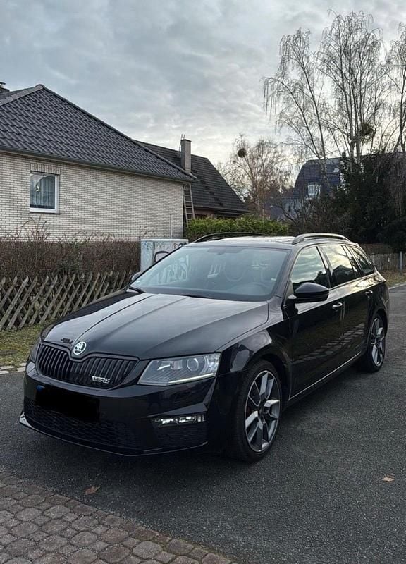 Gebraucht Skoda Octavia vRS 184 PS (135 kW) 2016 Schwarz Kleinwagen