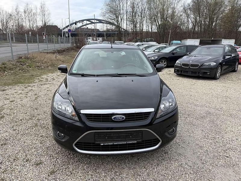 Gebraucht Ford Focus 116 PS (85 kW) 2009 Schwarz Limousine