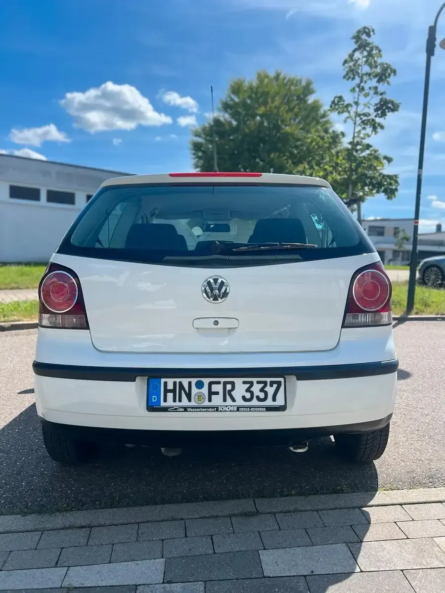 Gebraucht VW Polo Trendline 74 PS (54 kW) 2007 Weiß Kleinwagen