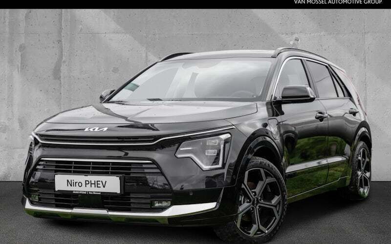 Schwarz Neu 2024 Kia Niro Spirit SUV | 39.690 € (Fairer Preis) - Bild 1/4