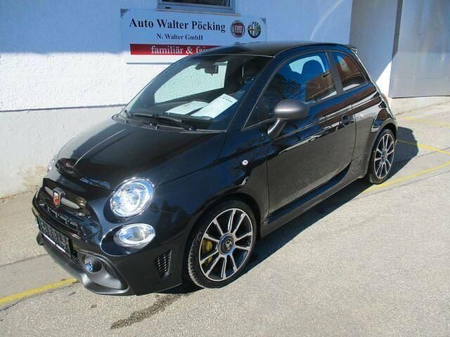 Second-hand Abarth 695 179 CP (131 kW) 2024 Negru Hatchback