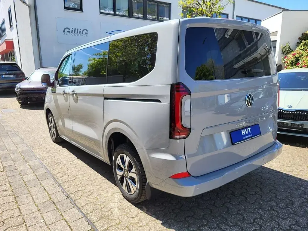 Neu VW Caravelle Style 170 PS (125 kW) 2025 Stone grey Van