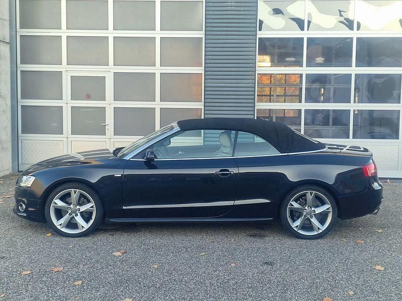 Gebraucht Audi A5 Cabriolet S-Line 211 PS (155 kW) 2010 Phantomschwarz Cabrio
