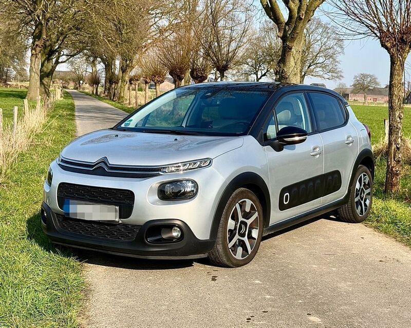Silber Gebraucht 2017 Citroën C3 Shine Kleinwagen | 10.900 € (Etwas zu teuer) - Bild 1/4