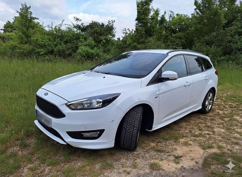Gebraucht Ford Focus Basis 125 PS (91 kW) 2018 Kombi