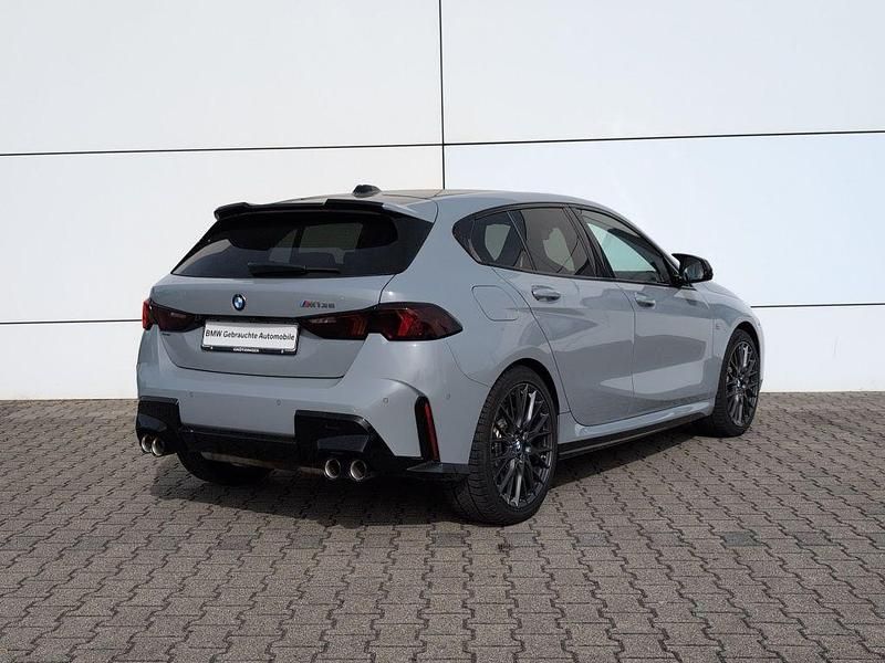 Brugt BMW M135 Performance 300 HK (220 kW) 2025 Grå Hatchback