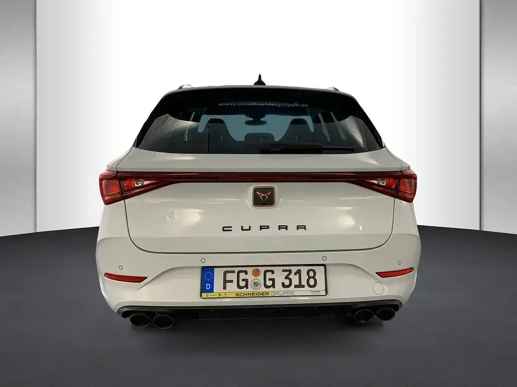 Second-hand Cupra Leon VZ 310 CP (228 kW) 2022 Alb Berlinǎ