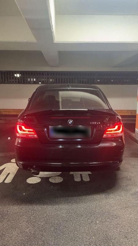 Gebraucht BMW 118 Coupé 143 PS (105 kW) 2011 Schwarz Coupé