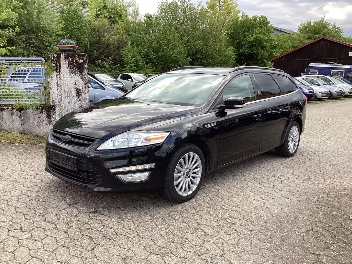 Używany Ford Mondeo Ambiente 140 KM (102 kW) 2014 Czarny Kombi