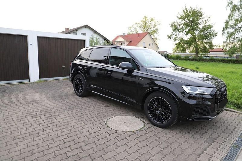Schwarz Gebraucht 2022 Audi Q7 S-Line SUV | 57.499 € (Fairer Preis) - Bild 1/4