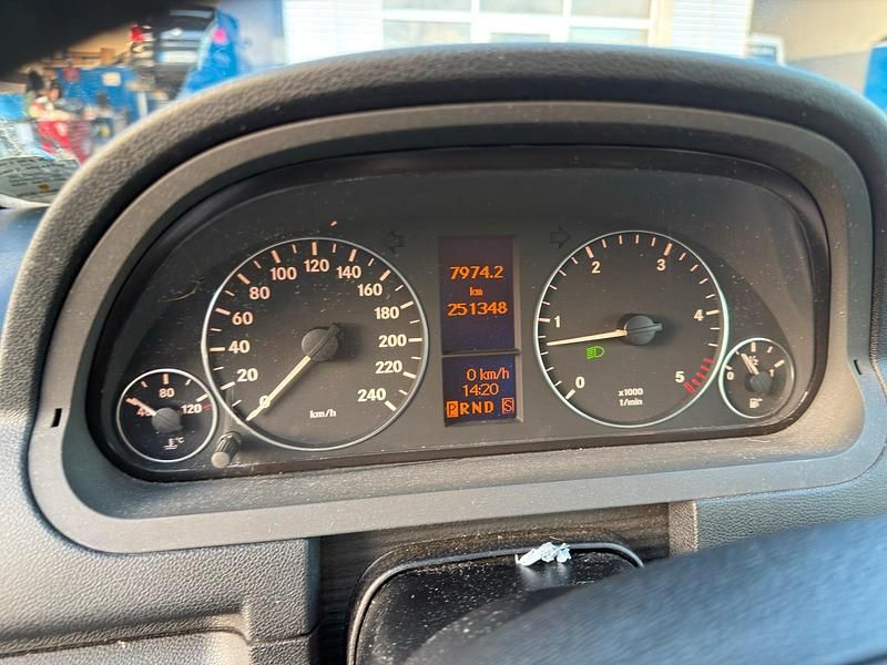 Gebraucht Mercedes A180 109 PS (80 kW) 2005 Kleinwagen