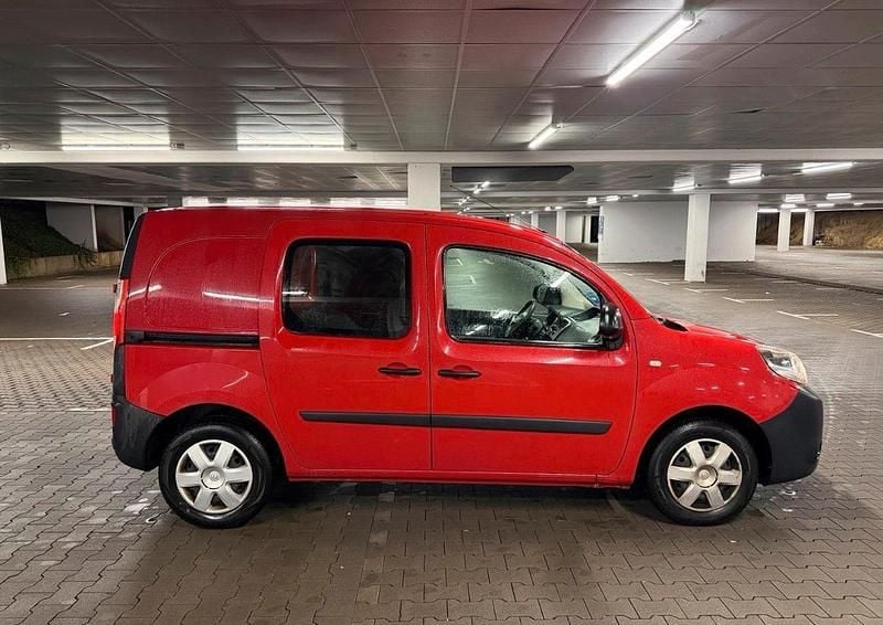 Gebraucht Renault Kangoo 75 PS (55 kW) 2014 Rot Van / Kleinbus