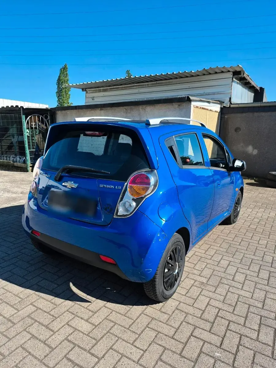 Usata Chevrolet Spark 82 CV (60 kW) 2012 Blu Utilitaria