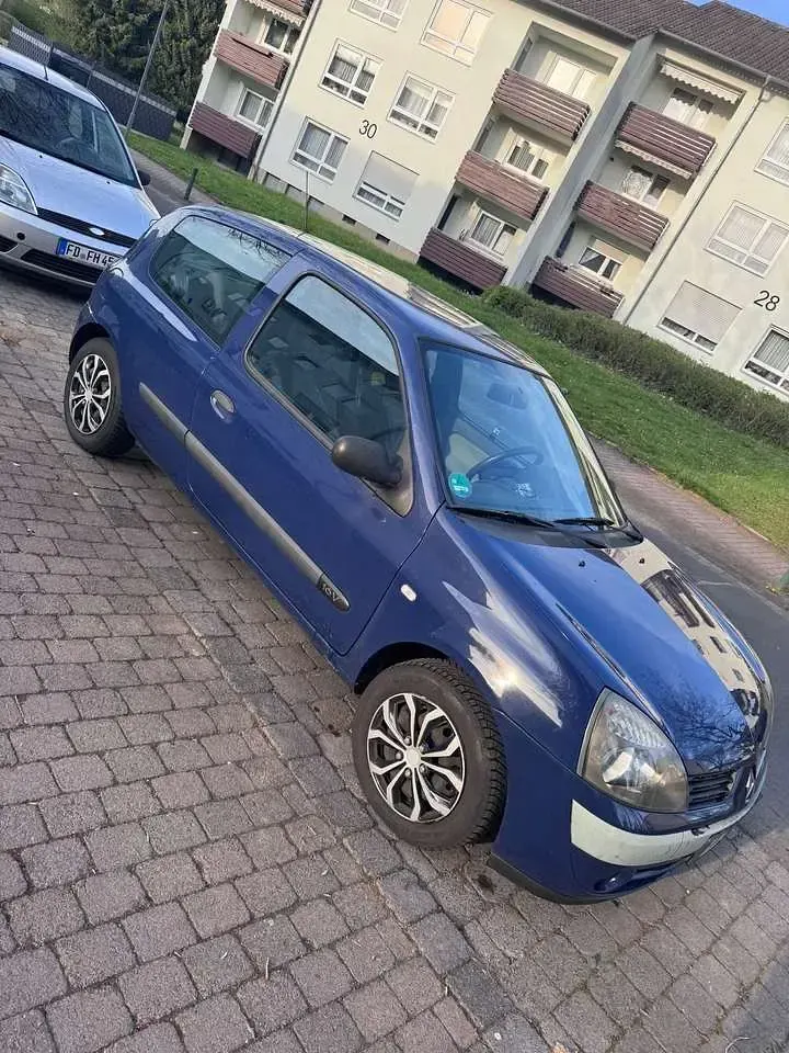 Gebraucht Renault Clio II Campus 75 PS (55 kW) 2005 Limousine