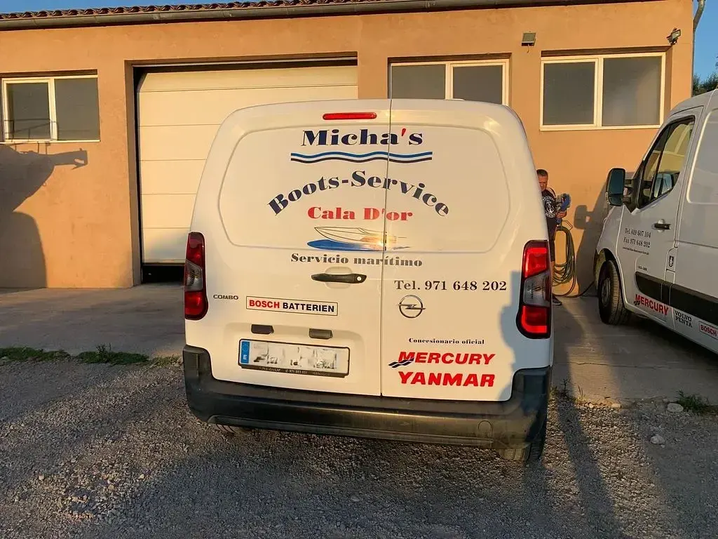 Gebraucht Opel Combo 136 PS (100 kW) 2019 Weiß Van / Kleinbus