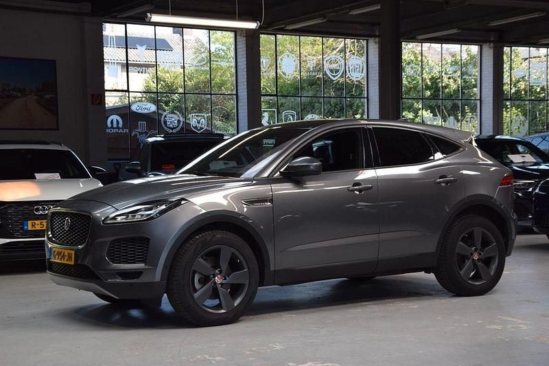 Gebraucht Jaguar E-Pace R-Dynamic 179 PS (131 kW) 2019 Grau SUV