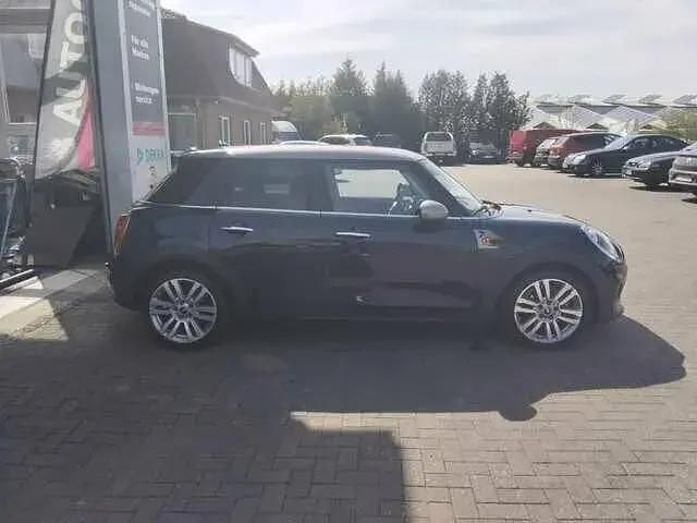 Używany Mini Cooper Seven 136 KM (100 kW) 2017 Niebieski Hatchback