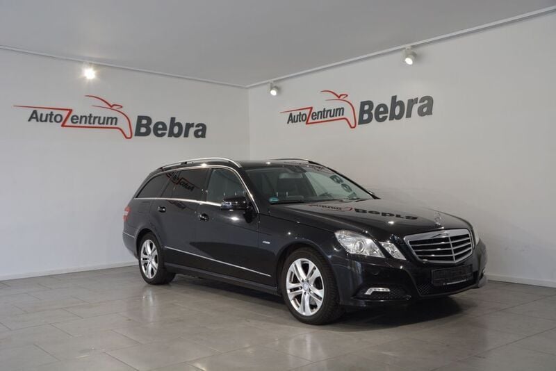 Gebraucht Mercedes E250 204 PS (150 kW) 2011 Schwarz Kombi