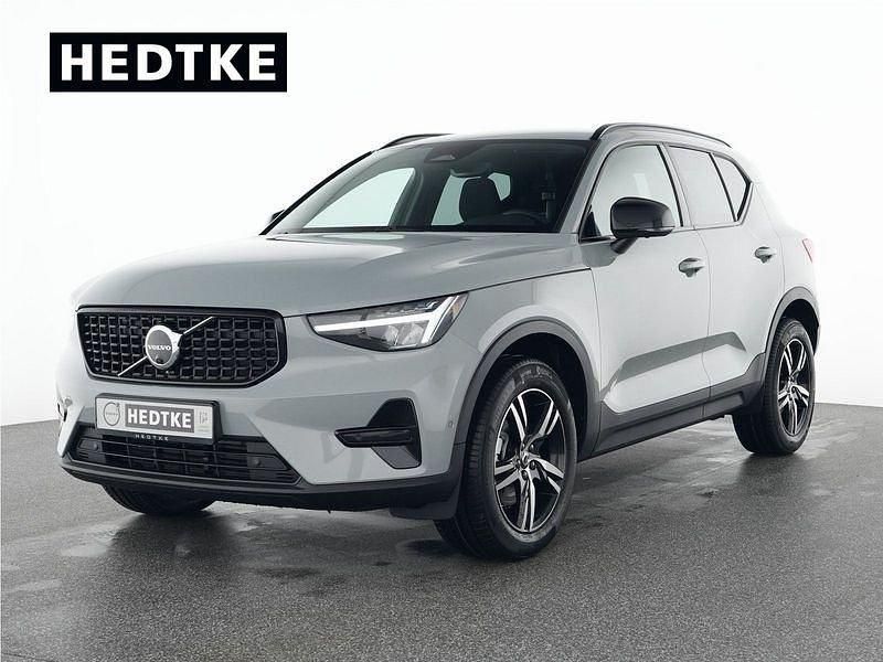 Neu Volvo XC40 Plus 2026 Grau SUV