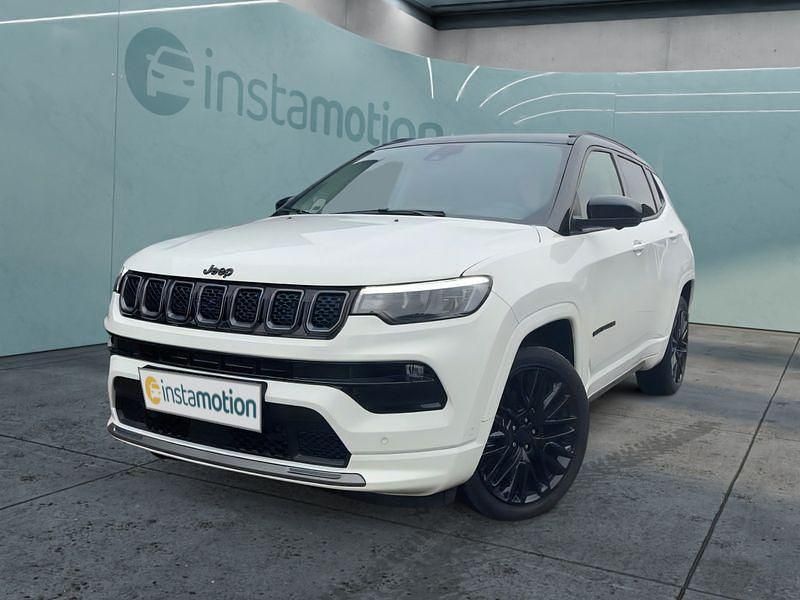 Weiß Gebraucht 2023 Jeep Compass SUV | 30.649 € (Fairer Preis) - Bild 1/4