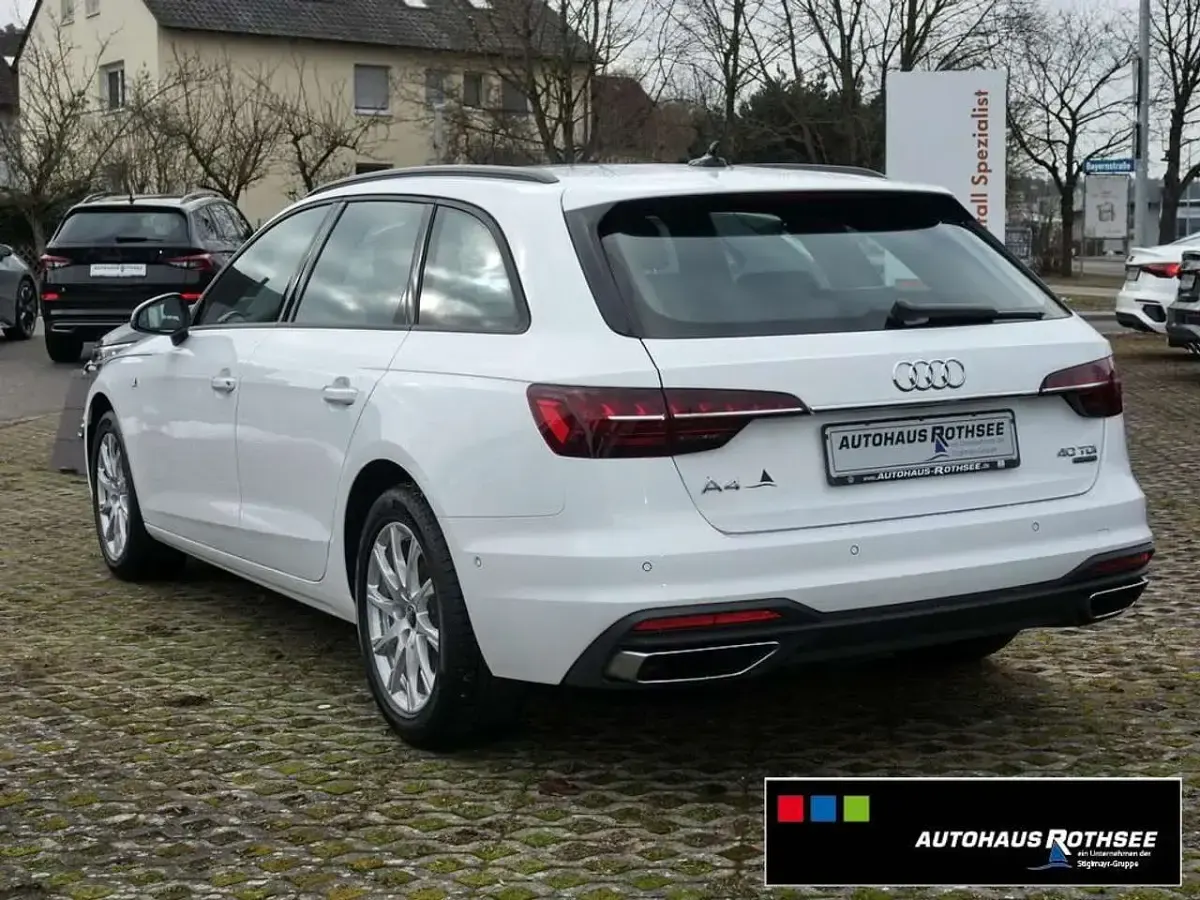 Gebraucht Audi A4 Ambiente 204 PS (150 kW) 2024 Weiß Kombi