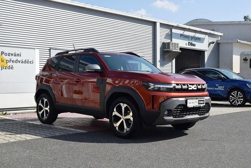 Braun Neu 2025 Dacia Duster Journey SUV | 26.150 € (Superpreis) - Bild 1/4