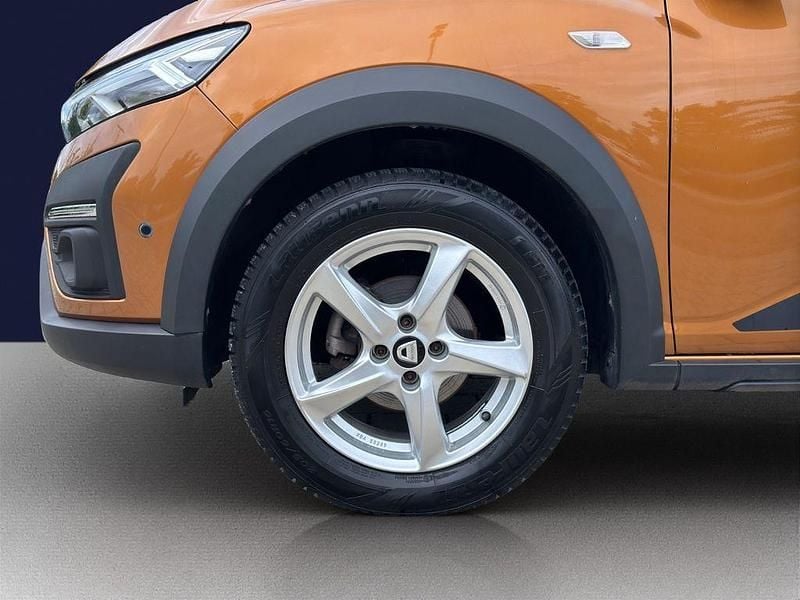 Gebraucht Dacia Sandero Comfort 91 PS (66 kW) 2021 Orange Kleinwagen