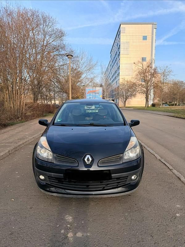 Gebraucht Renault Clio II 111 PS (81 kW) 2006 Schwarz Kleinwagen